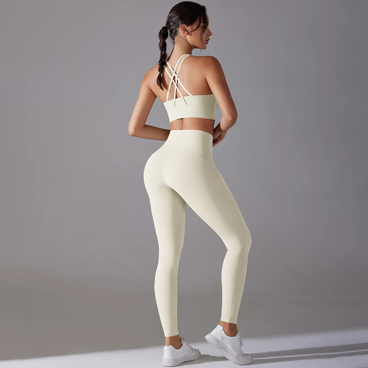 Yoga Suit for Women Sexy Bra Leggings Set Hip Lifting Sports Fitness Bras and Leggings Tank Top Breathable Set Yoga Sportswear