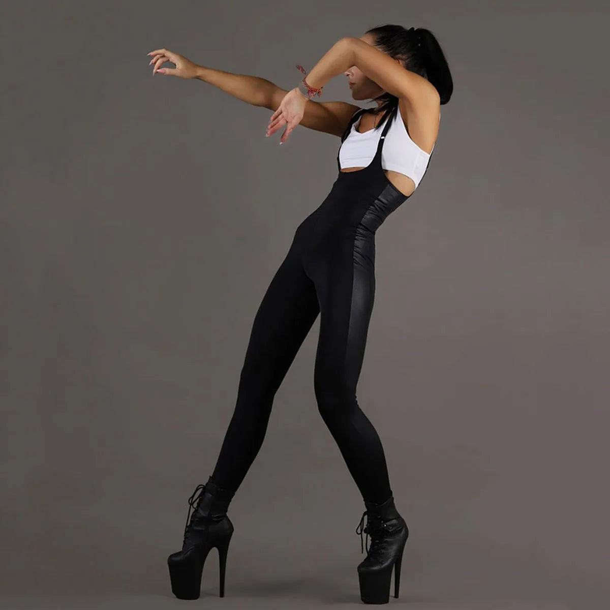Uoozee Women Sports Skinny Jumpsuits 2025 Newsummer Fashion PU Patchwork Solid Color Sleeveless Fitness Gym Sportswear Outfits