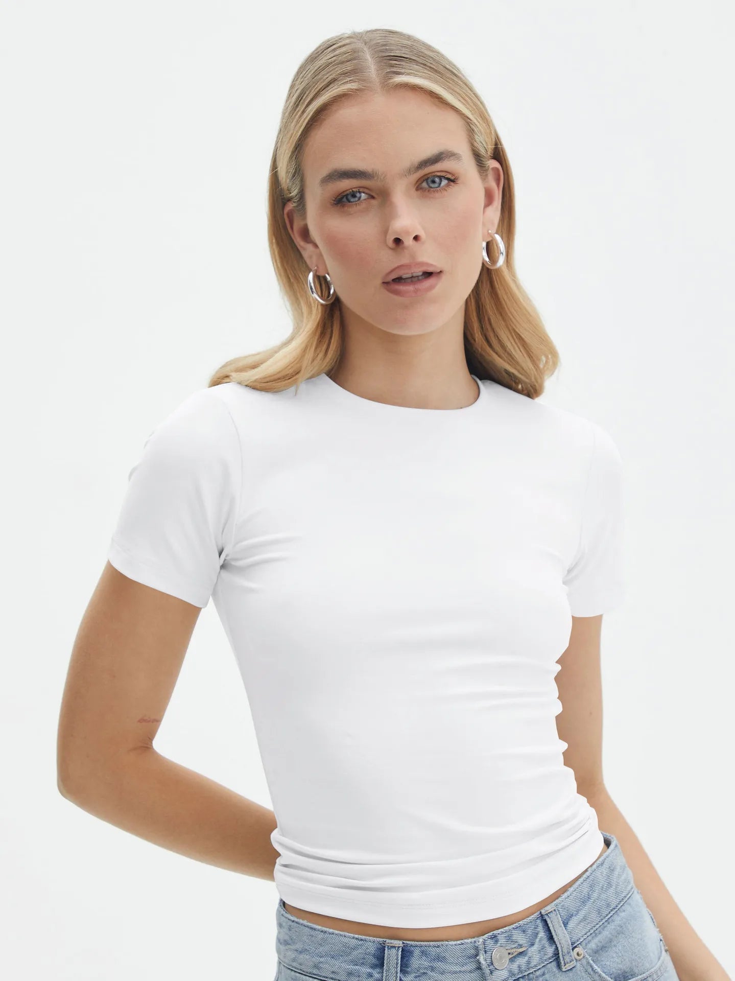 Womens Basic T Shirts Summer Tops Short Sleeve Crew Neck Slim Fit Tee Y2K Going Out Daily Street Date Sports Gym Workout Clothes
