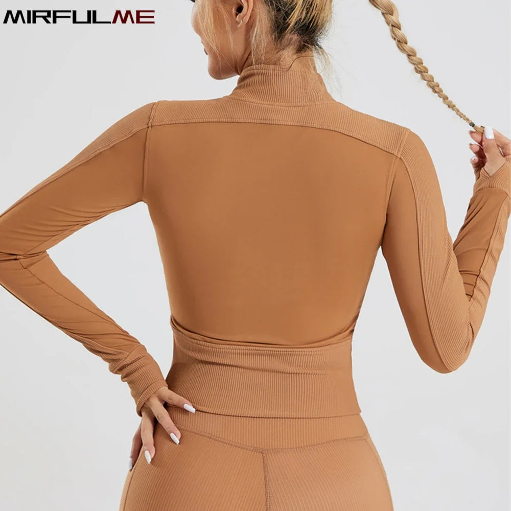 Women Sport Jackets Zipper Slim Yoga Jacket Long Sleeves Thumb Hole Running Sweatshirts Elastic Textured Gym Fitness Coat Female