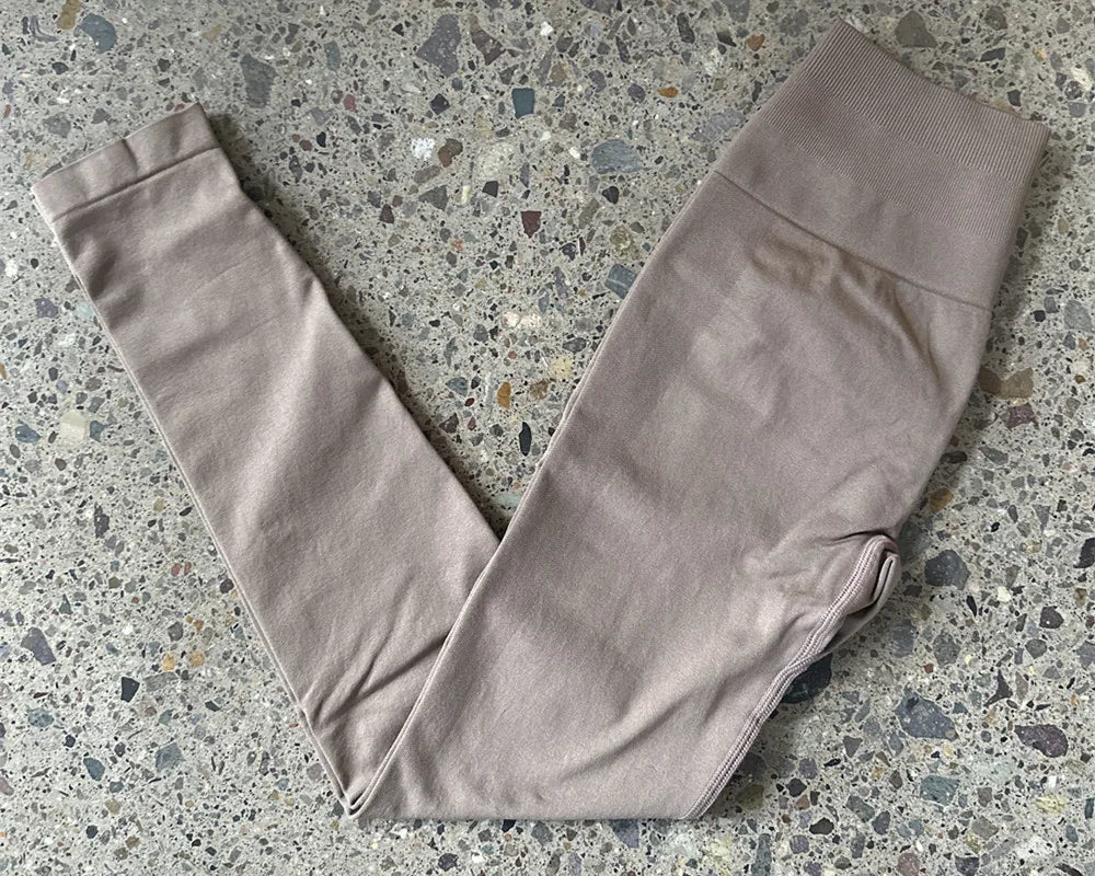 2026 Fitness Running Yoga Pants Sport Seamless Push Up Leggins Scrunch Bum Leggings Woman Gym Sports Tights Women High Waist