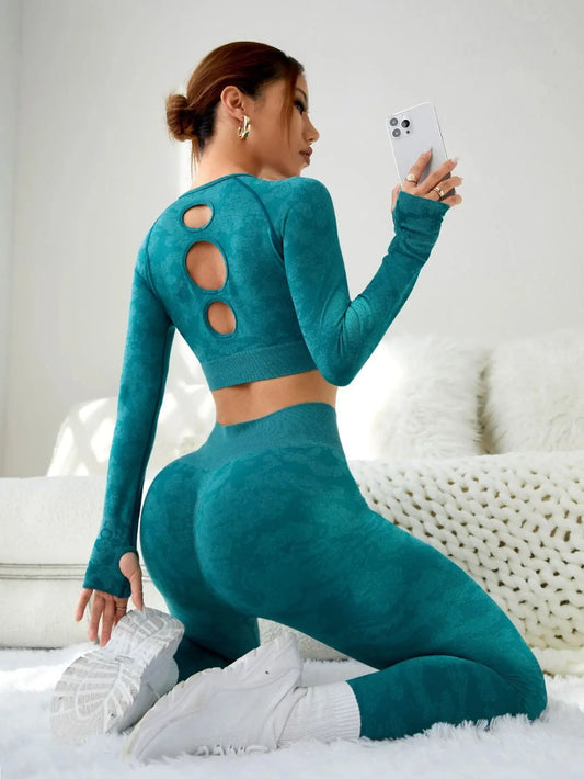 Seamless camouflage yoga suit for women, high-waist, buttock-lifting, outdoor running training set, fitness sportswear, two-piec